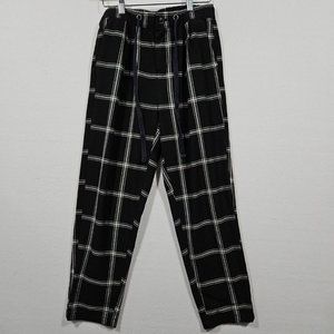 American Eagle Size 2 Black Plaid Super Hi-Rise‎ Skinny Cropped Pants Drawstring